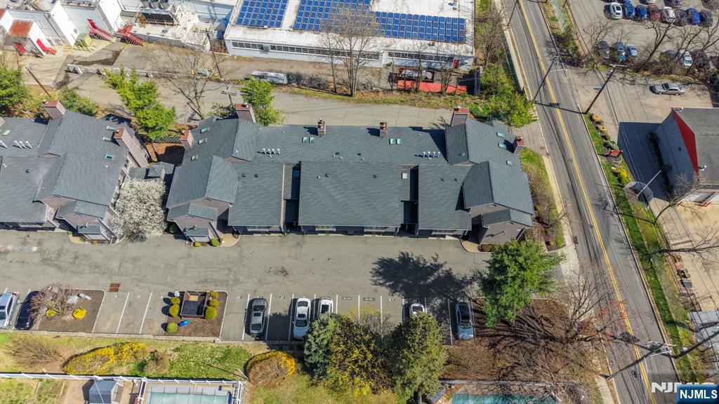 855 Valley Brook Avenue #1B