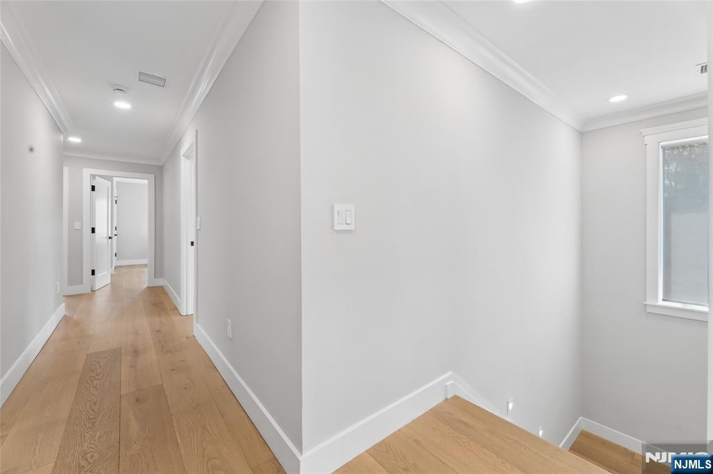 34 Merrifield Way, Cresskill, NJ 07626 Listing Photo  22