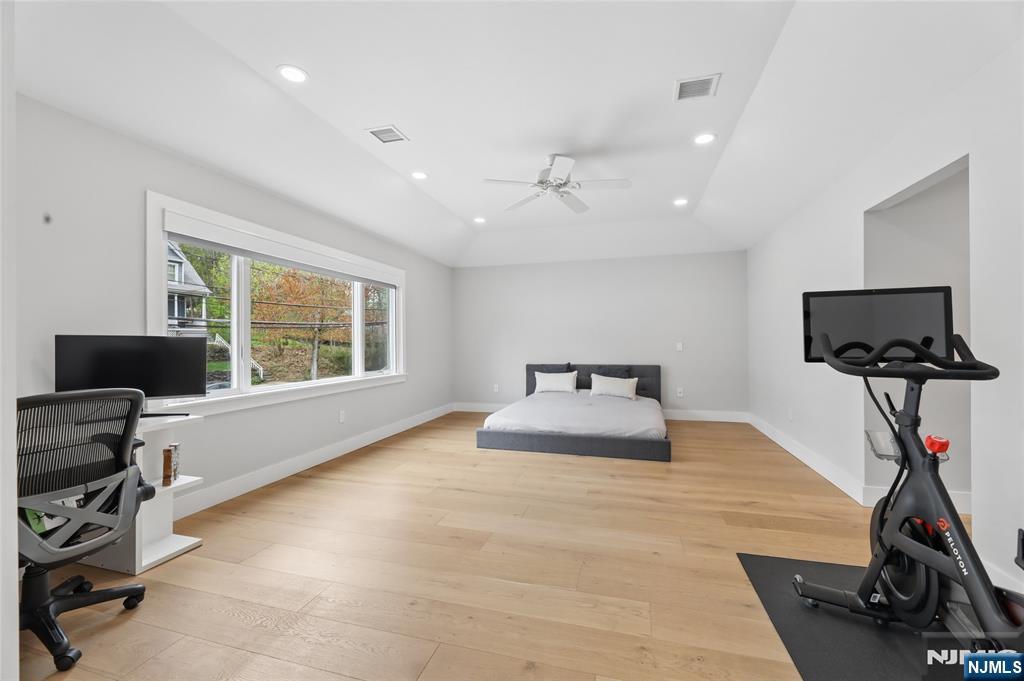 34 Merrifield Way, Cresskill, NJ 07626 Listing Photo  23