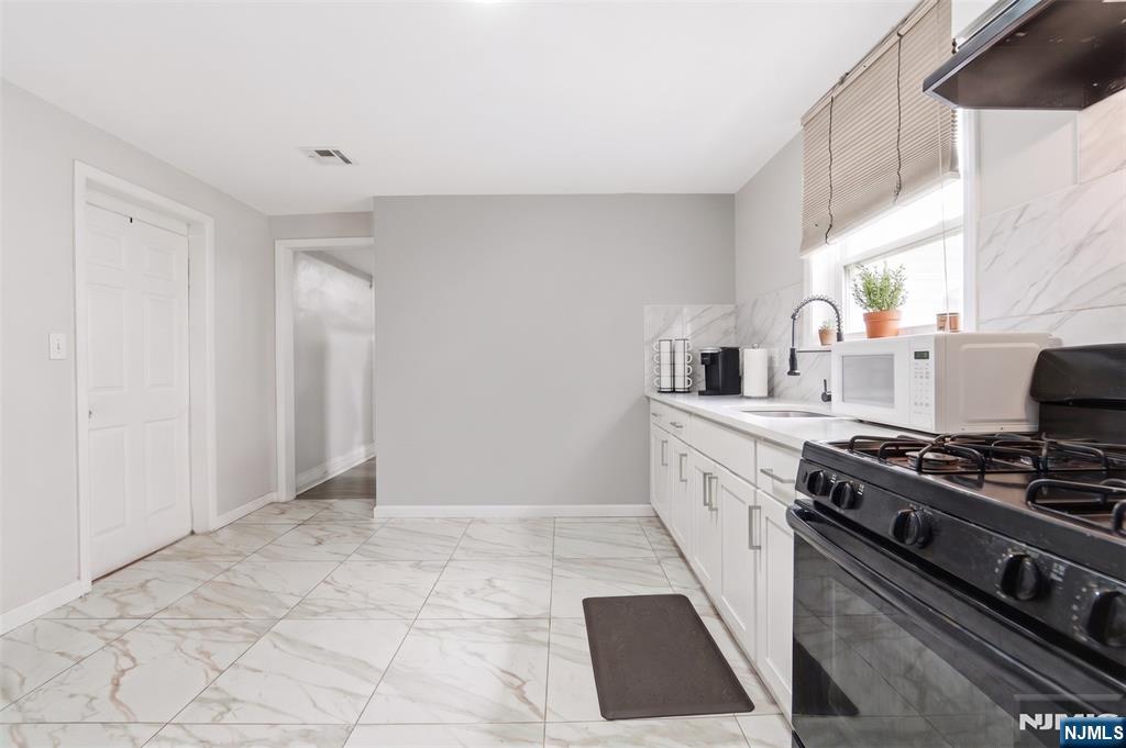 63 Linden Avenue - Photo 4