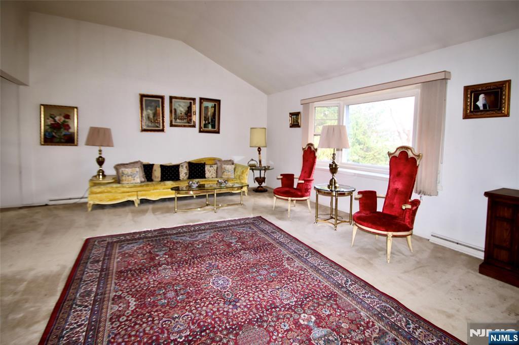 5-22 Dorothy Street - Photo 5