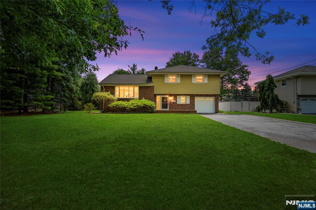 13 Lake Drive - Photo 1