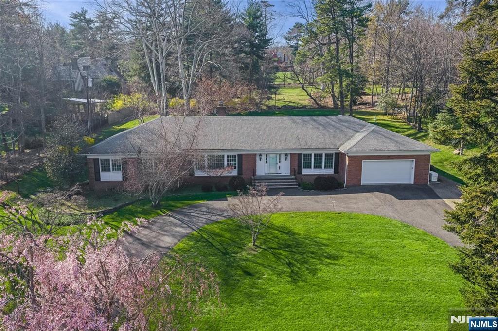 5 Edgehill Road, West Orange, NJ, 07052