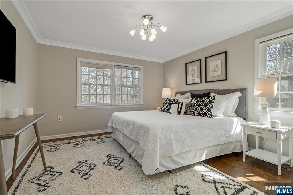 5 Edgehill Road, West Orange, NJ, 07052