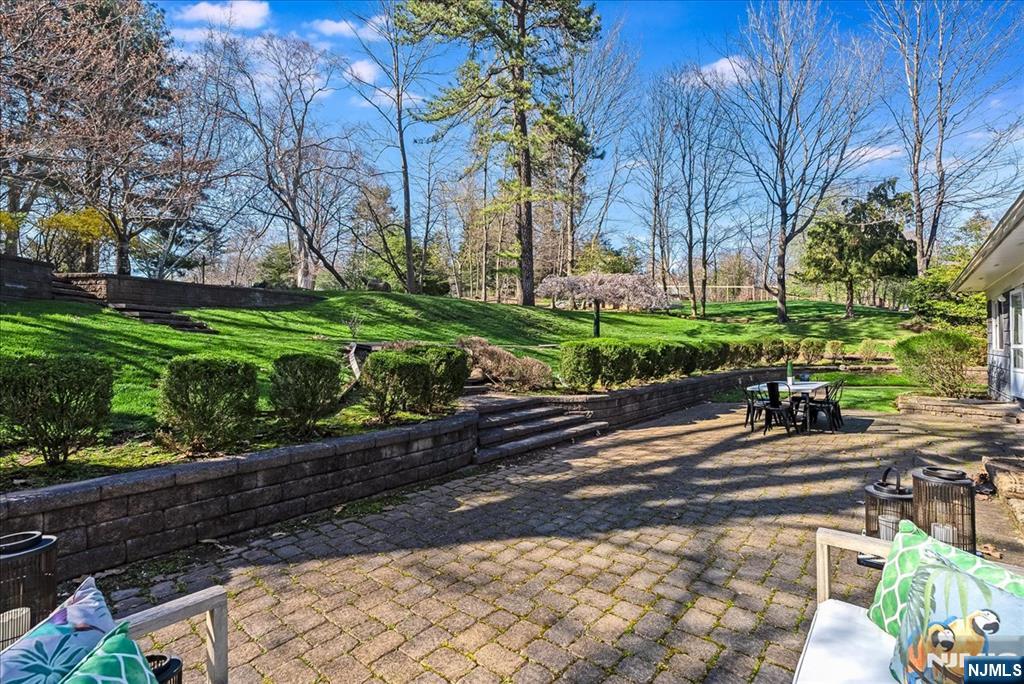 5 Edgehill Road, West Orange, NJ, 07052