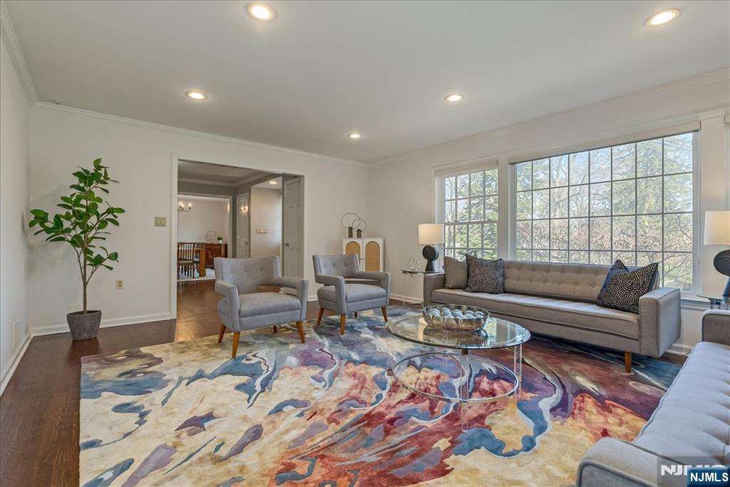 5 Edgehill Road, West Orange, NJ, 07052