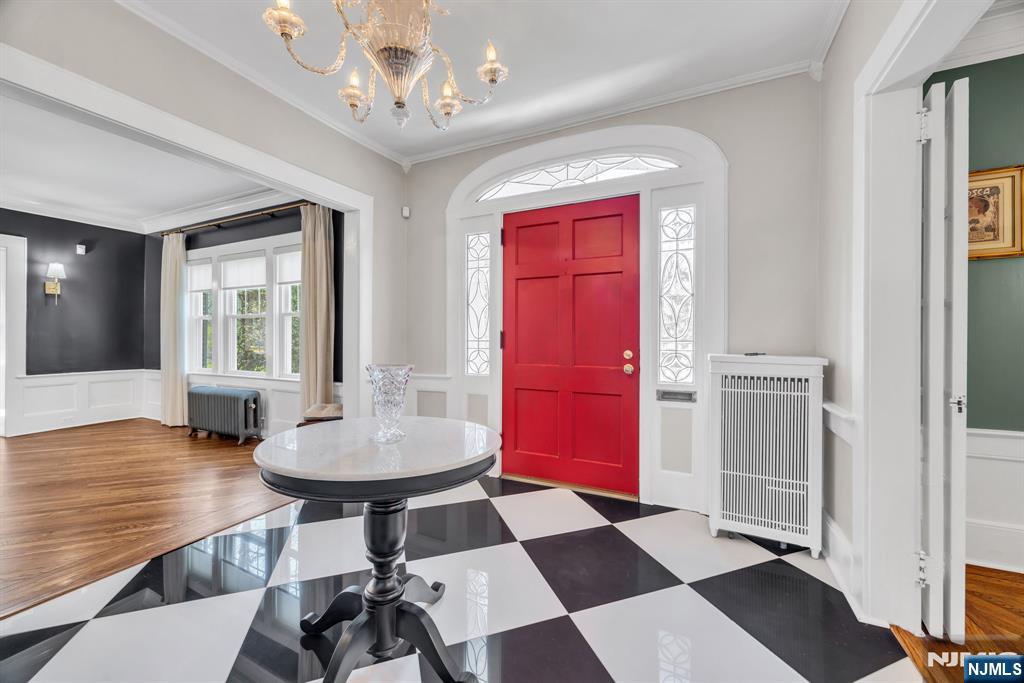 516 Centre Street - Photo 5