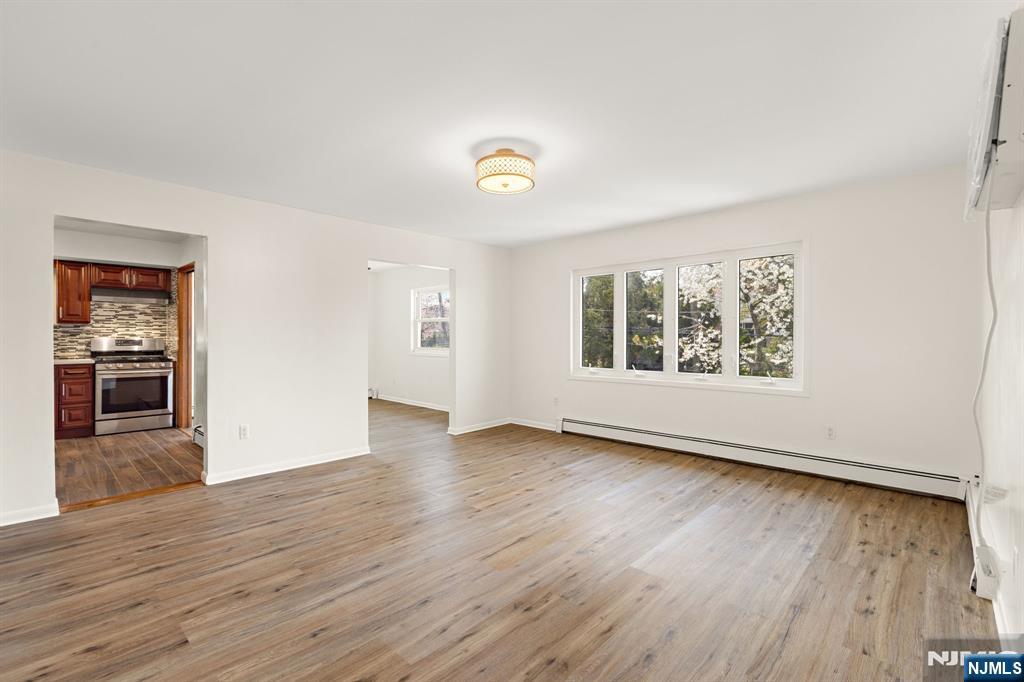 184 Central Lane 2 - Photo 3