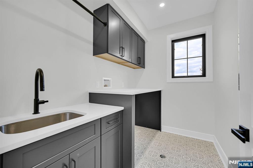 28 Bennington Road — photo 33