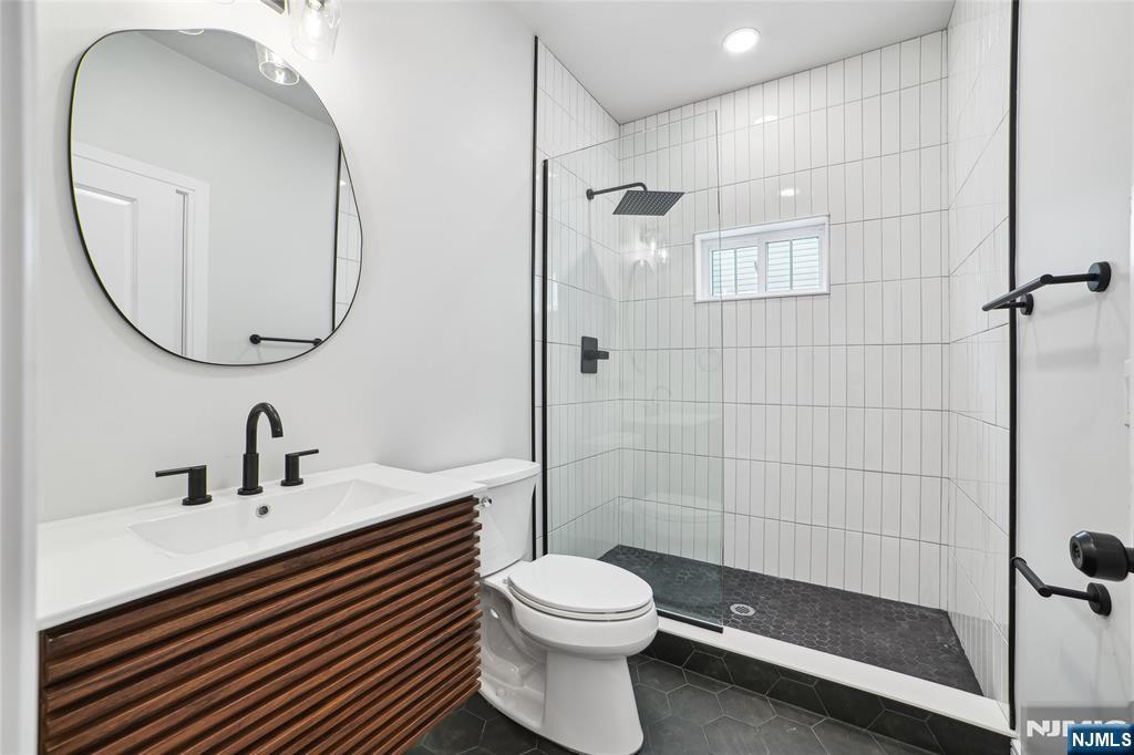 28 Bennington Road — photo 36