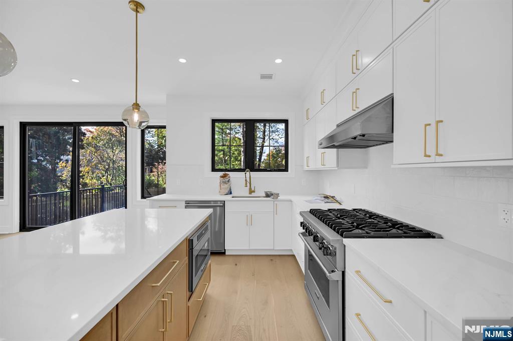 28 Bennington Road — photo 9