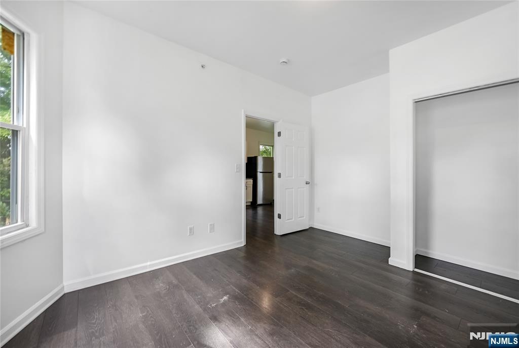 11 Carlton Street, East Orange, NJ, 07017