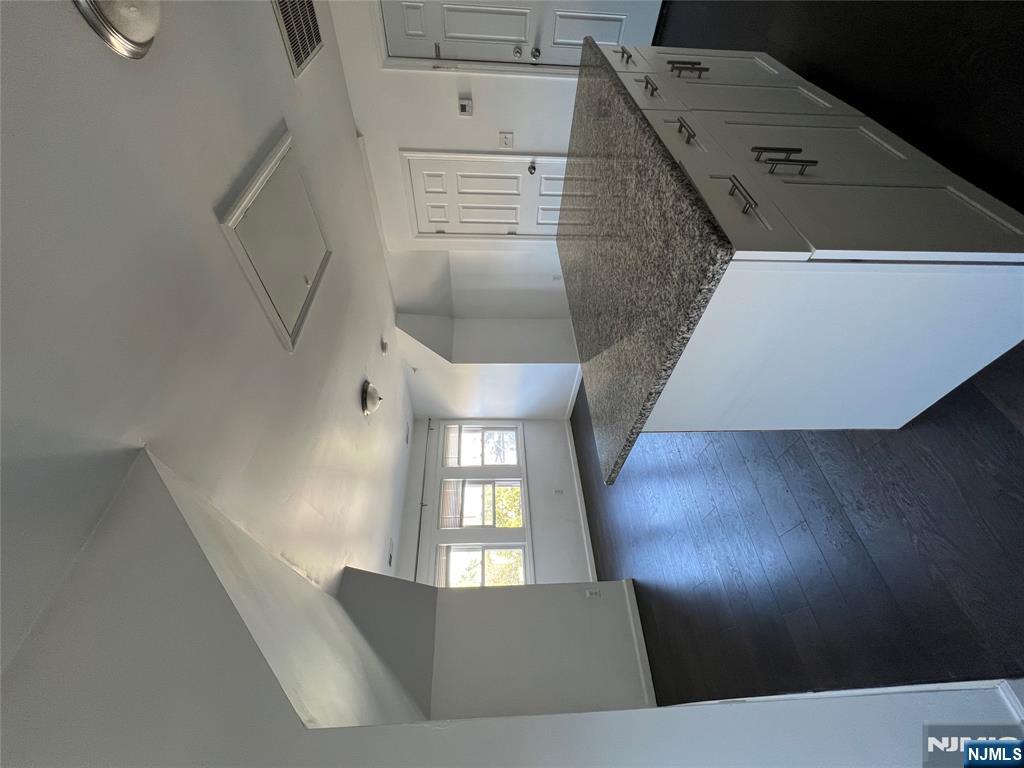 11 Carlton Street, East Orange, NJ, 07017