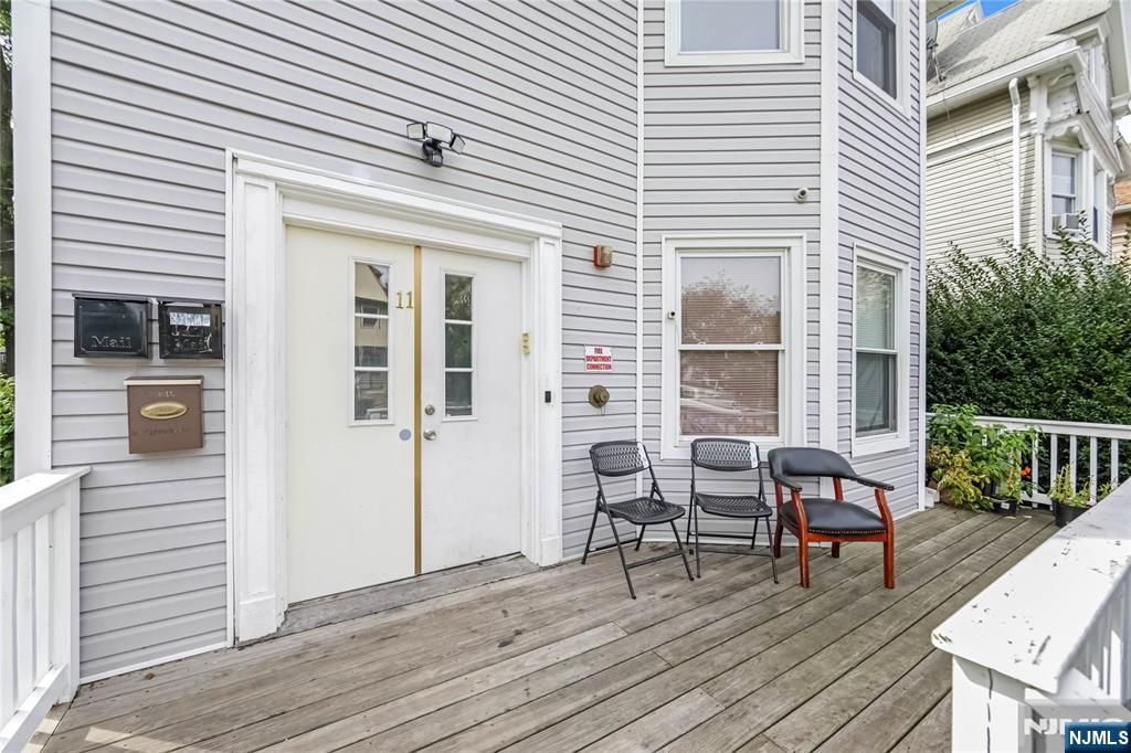 11 Carlton Street, East Orange, NJ, 07017