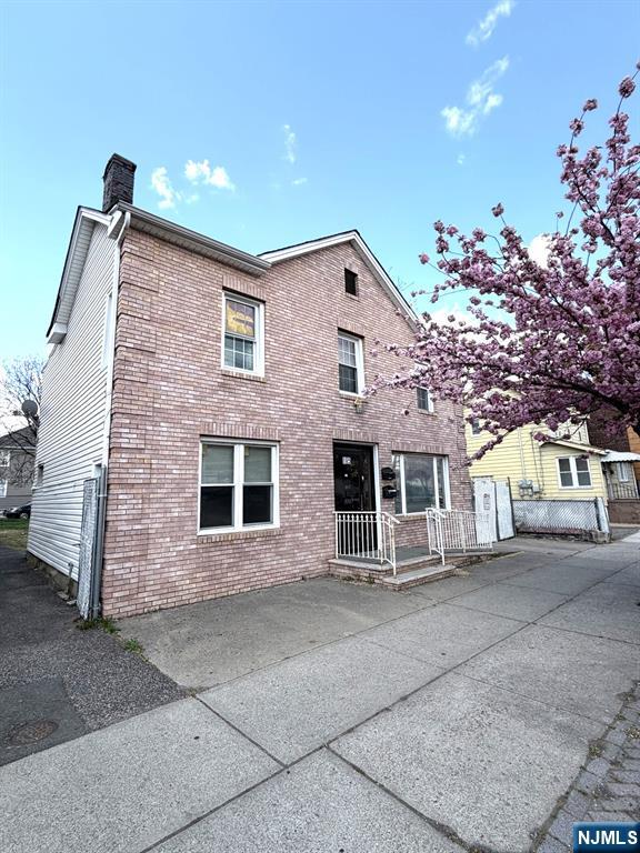 185 Hudson St, Hackensack, NJ 07601