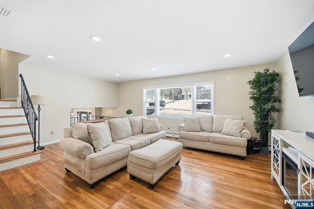 14 King Road - Photo 3