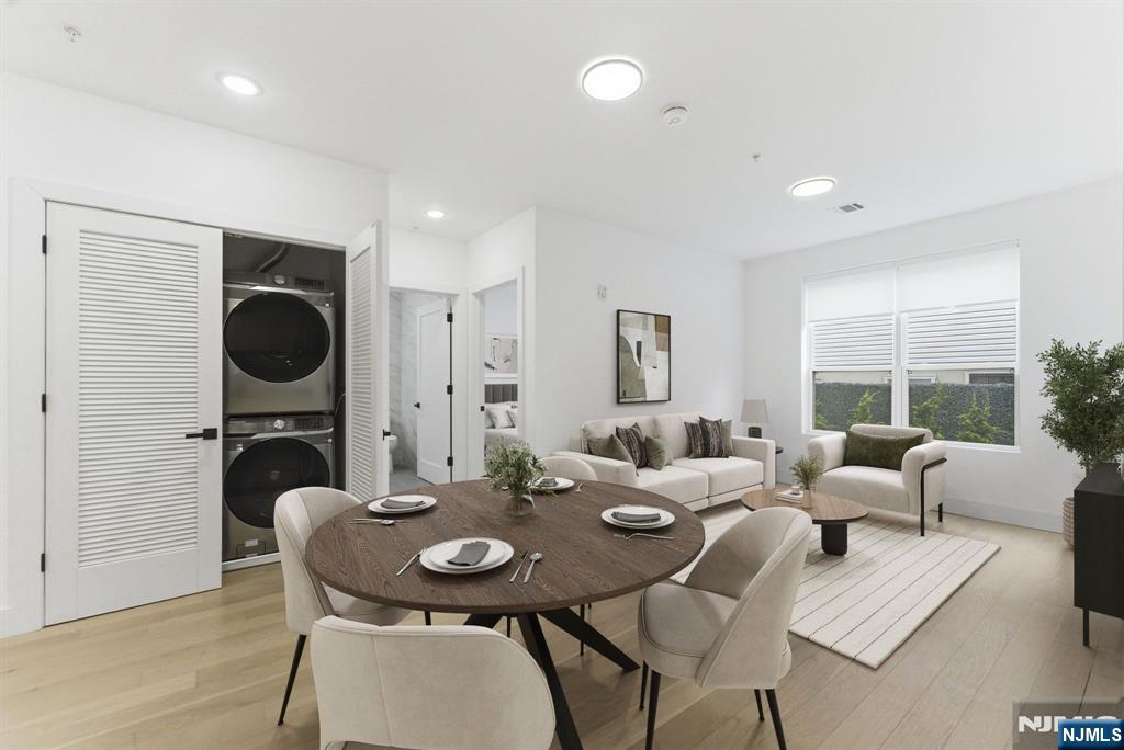 649 38th Street 203 - Photo 5
