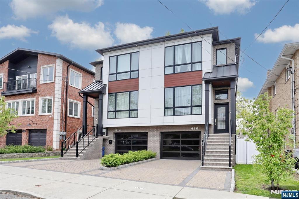 414 Lawton Avenue — photo 49