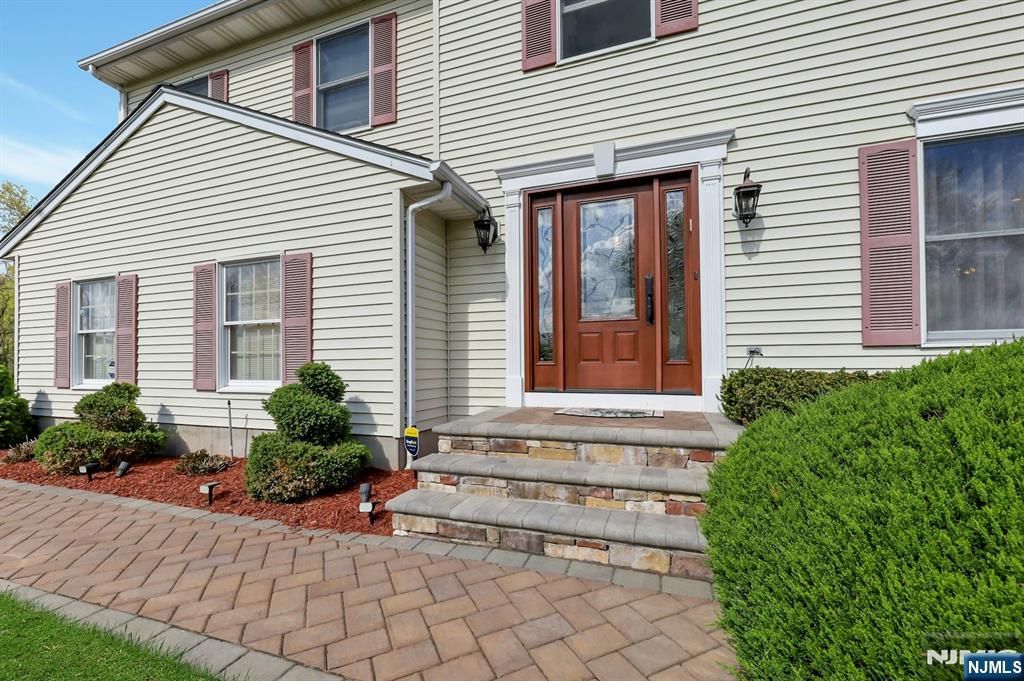 10 Viola Terrace - Photo 2