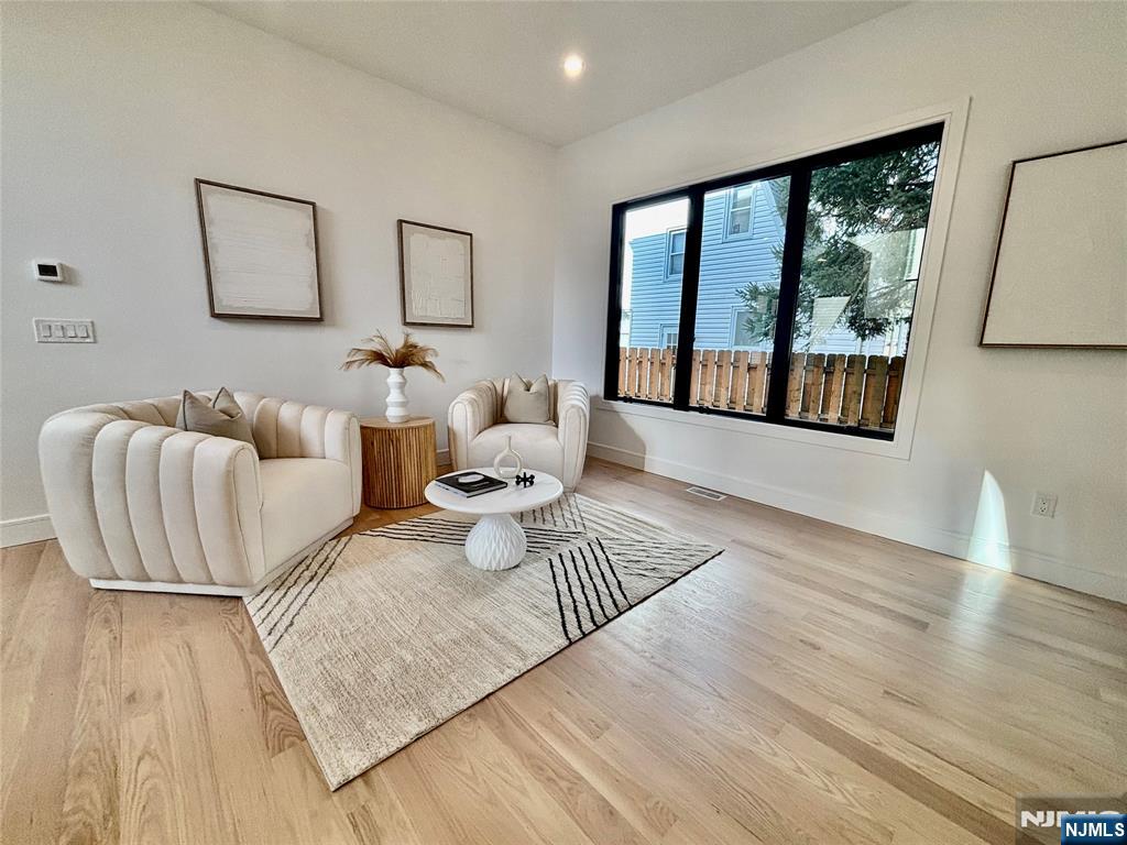 44 George Street, Tenafly, NJ, 07670