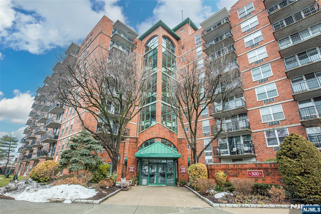 116 Washington UNIT 3D, Newark, NJ, 07102