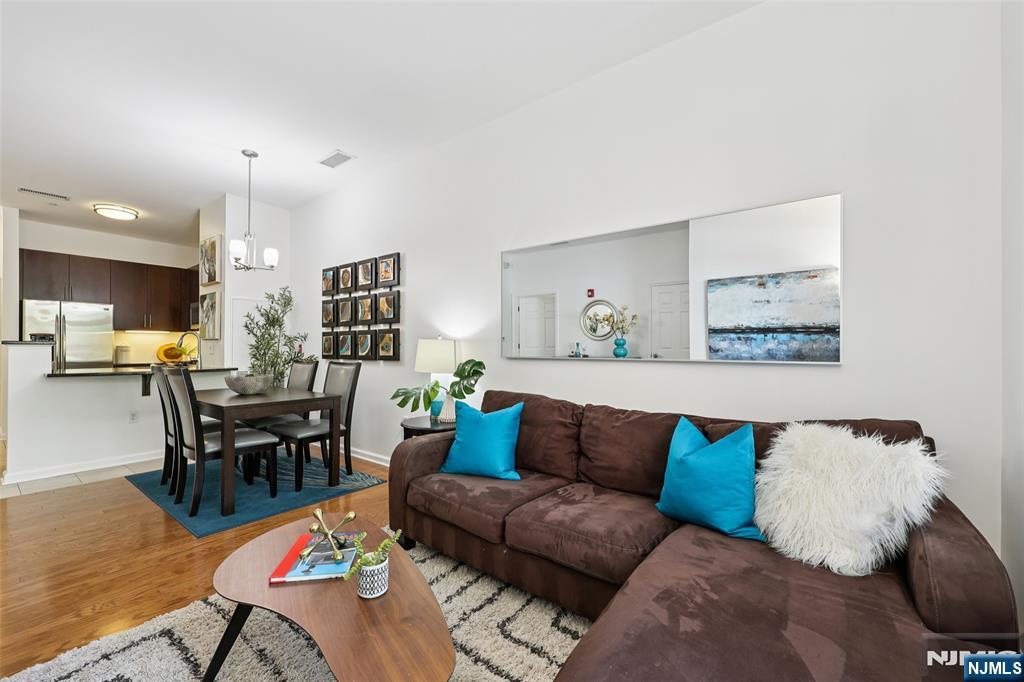 1101 Riverview Avenue 101 - Photo 3