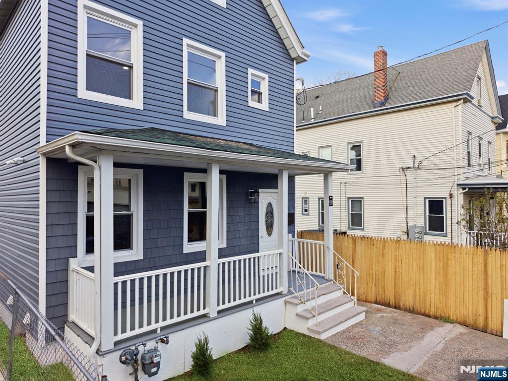 450 Highland Avenue - Photo 4