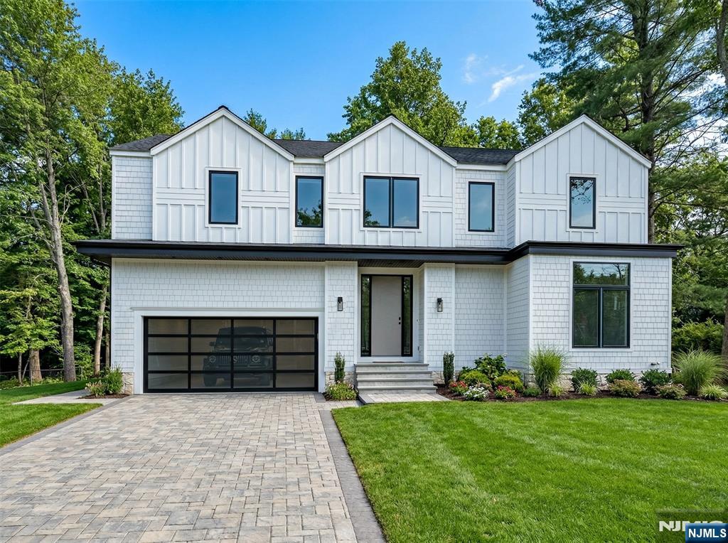 29 Hillcrest Road, Glen Ridge, NJ, 07028