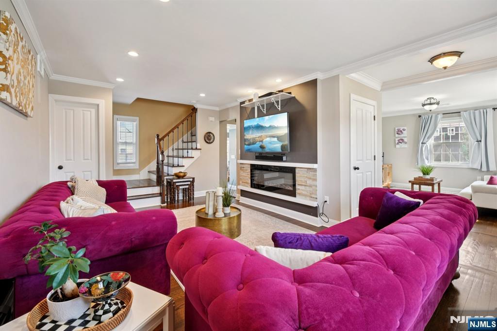 525 Ramapo Avenue - Photo 3