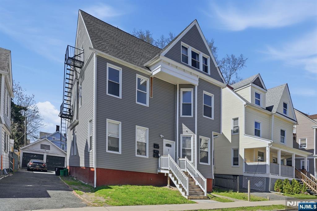 7 Prospect Terrace, East Orange, NJ, 07017