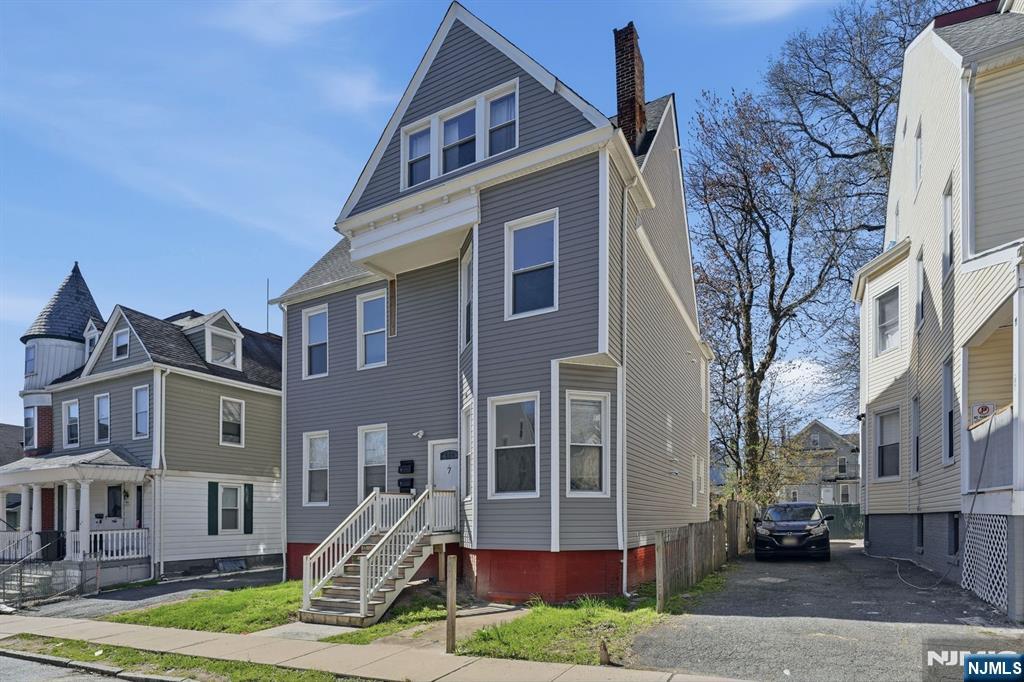 7 Prospect Terrace, East Orange, NJ, 07017