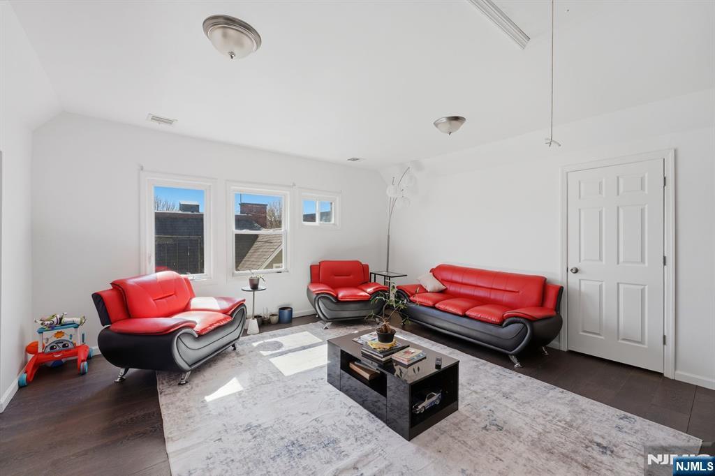 7 Prospect Terrace, East Orange, NJ, 07017