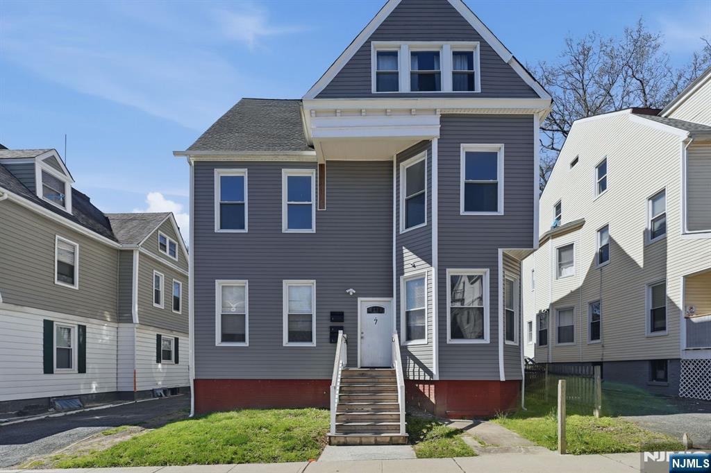 7 Prospect Terrace, East Orange, NJ, 07017