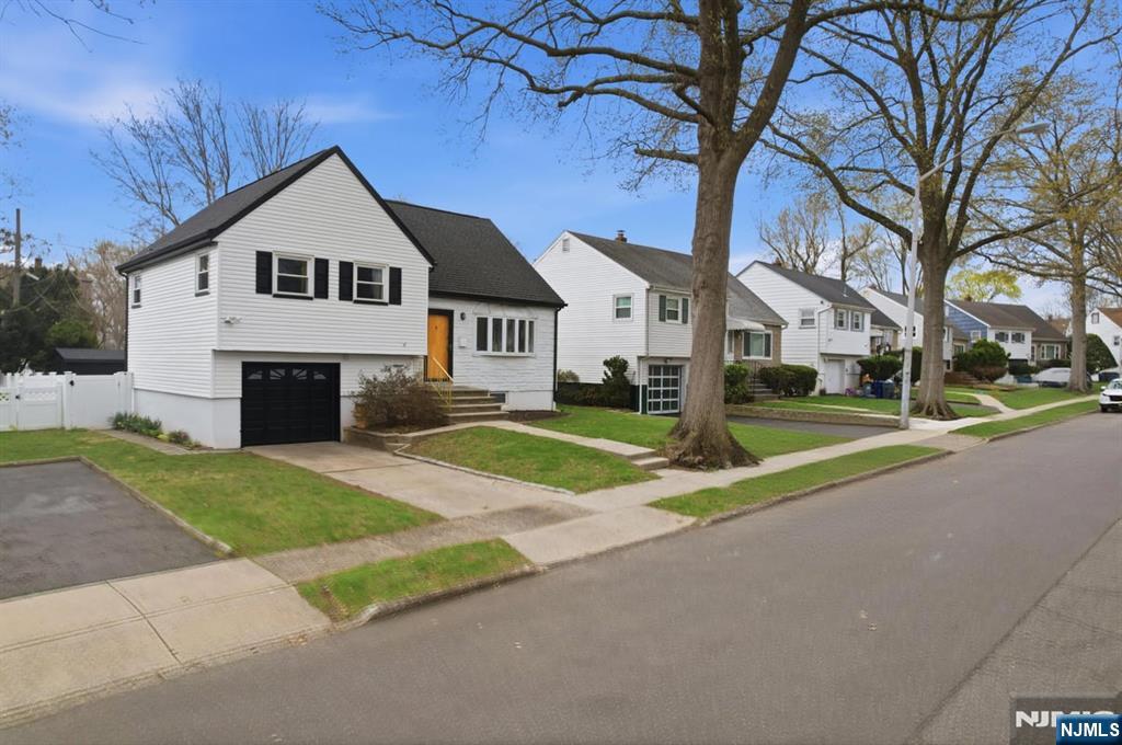 51 Albert Terrace - Photo 3