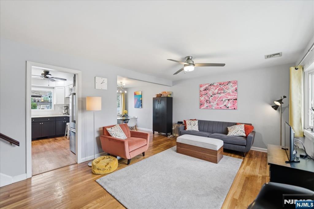 51 Albert Terrace - Photo 4