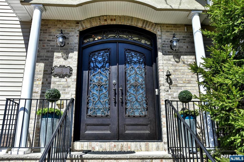 1 Kingsland Road - Photo 4