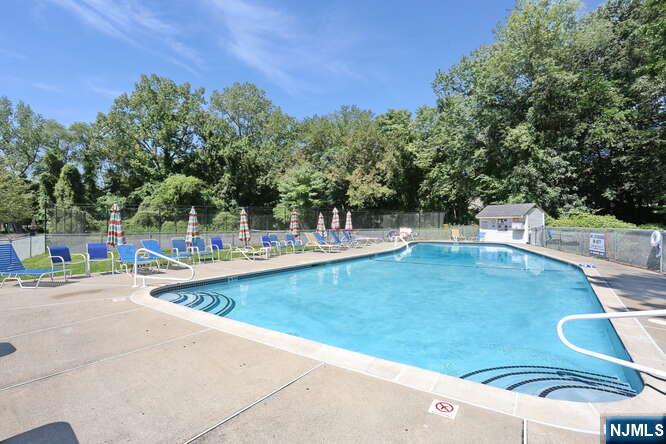 550 Fairview Avenue #308