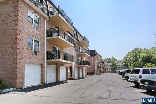 550 Fairview Avenue #308