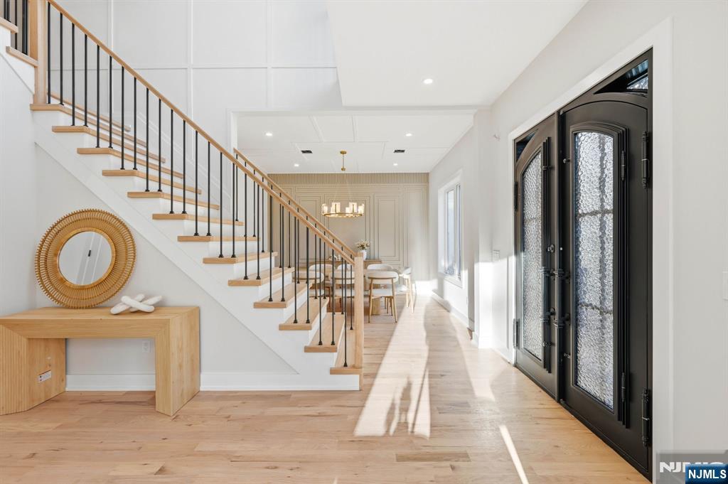 11 Elmwood Court - Photo 2