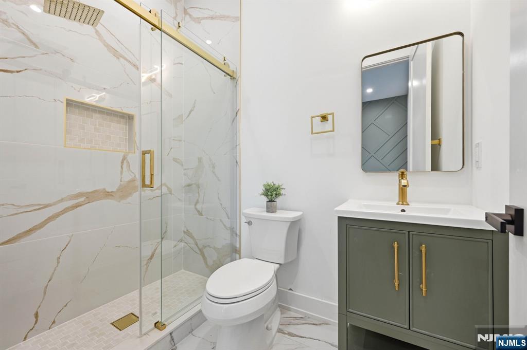 11 Elmwood Court — photo 34
