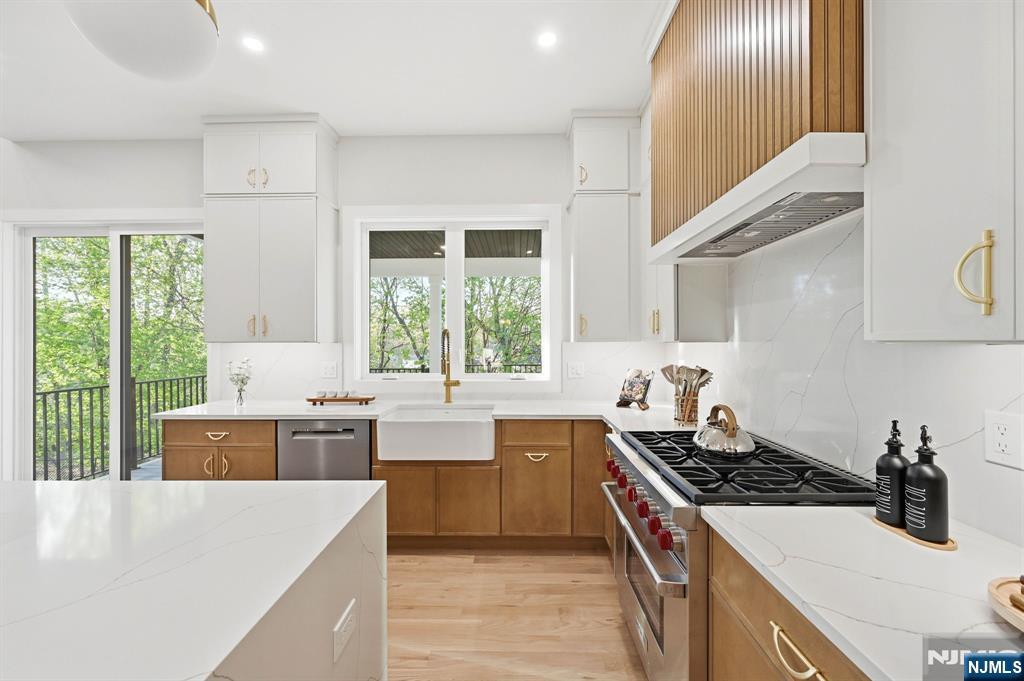 11 Elmwood Court — photo 9