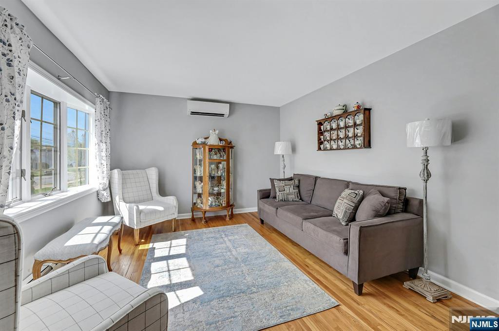 16 Maple Hill Road - Photo 2