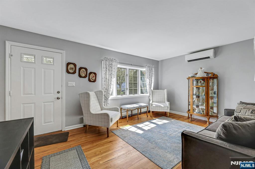 16 Maple Hill Road - Photo 3