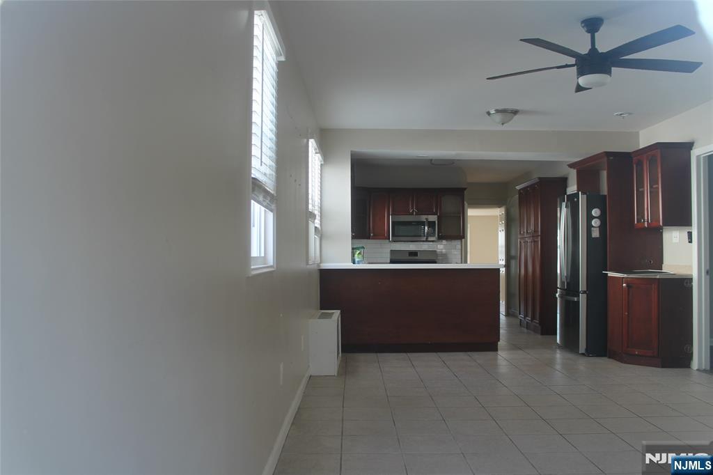 235 Alpine Way - Photo 4