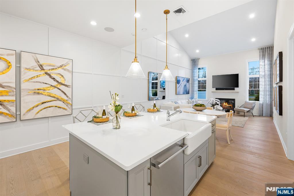 15 Muirfield, River Vale, NJ, 07675