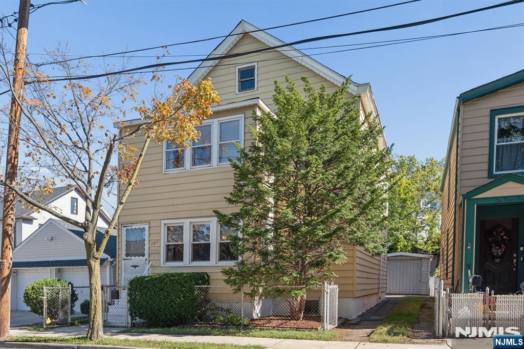 127 Anderson Avenue - Photo 1