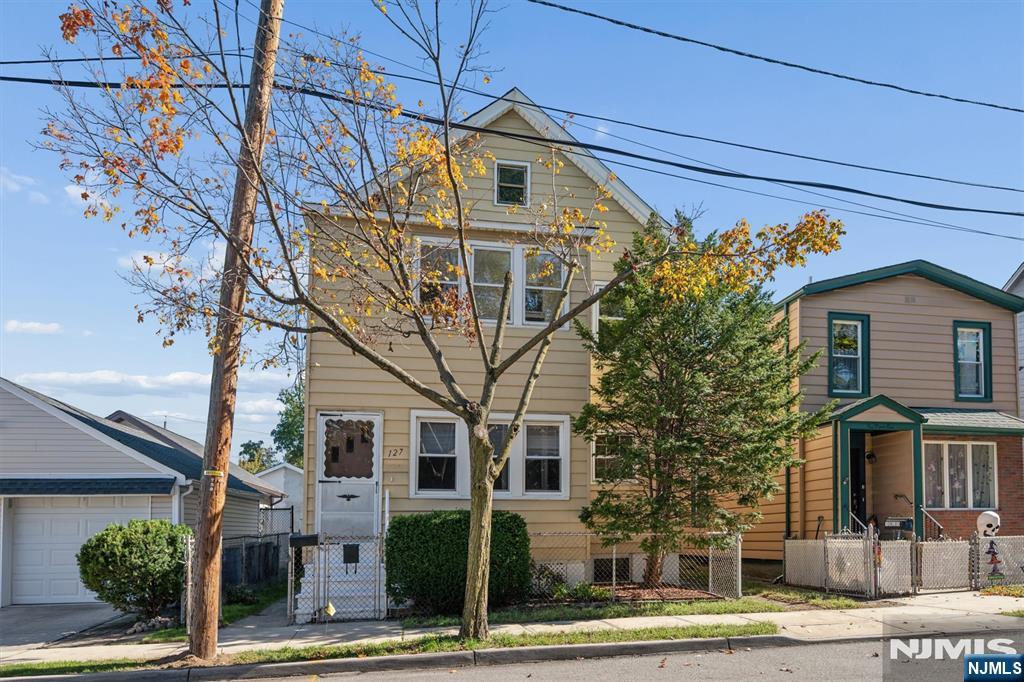 127 Anderson Avenue - Photo 2