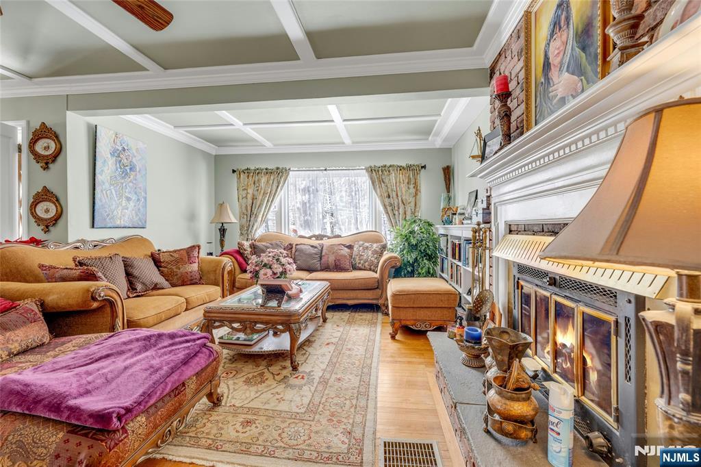 70 Skyline Drive - Photo 4