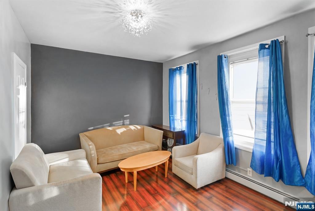 449 Orange Street - Photo 4