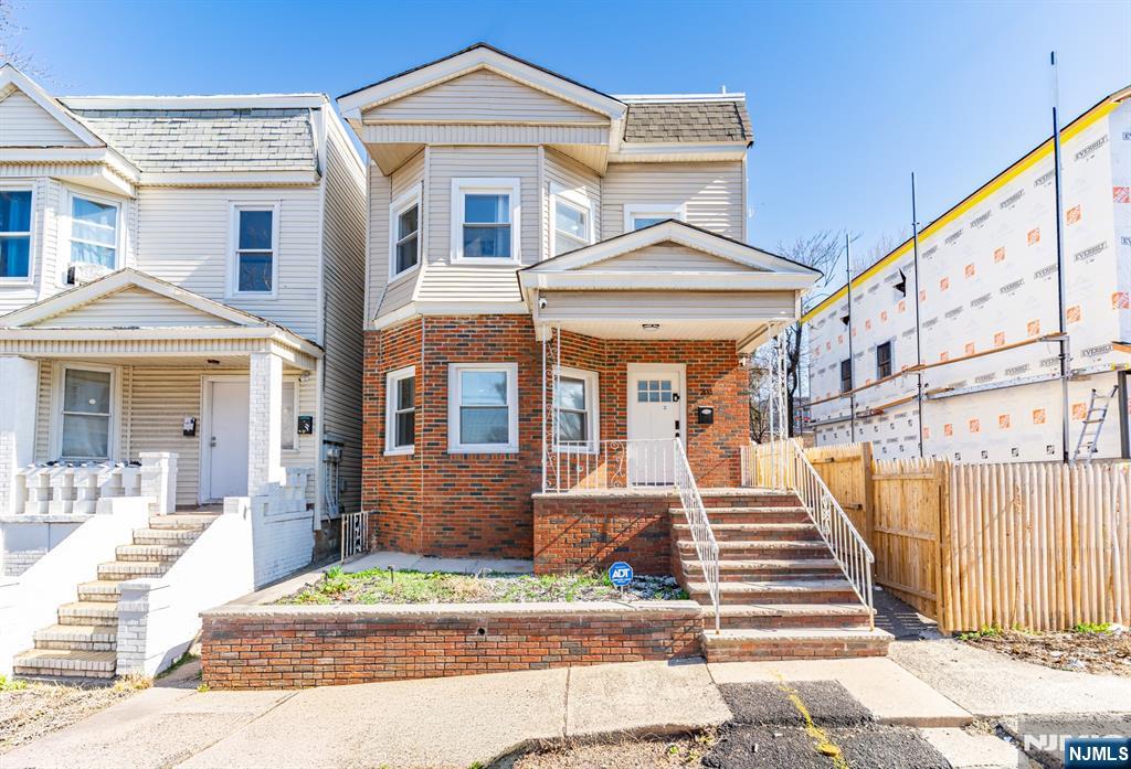 204 19th Avenue - Photo 1